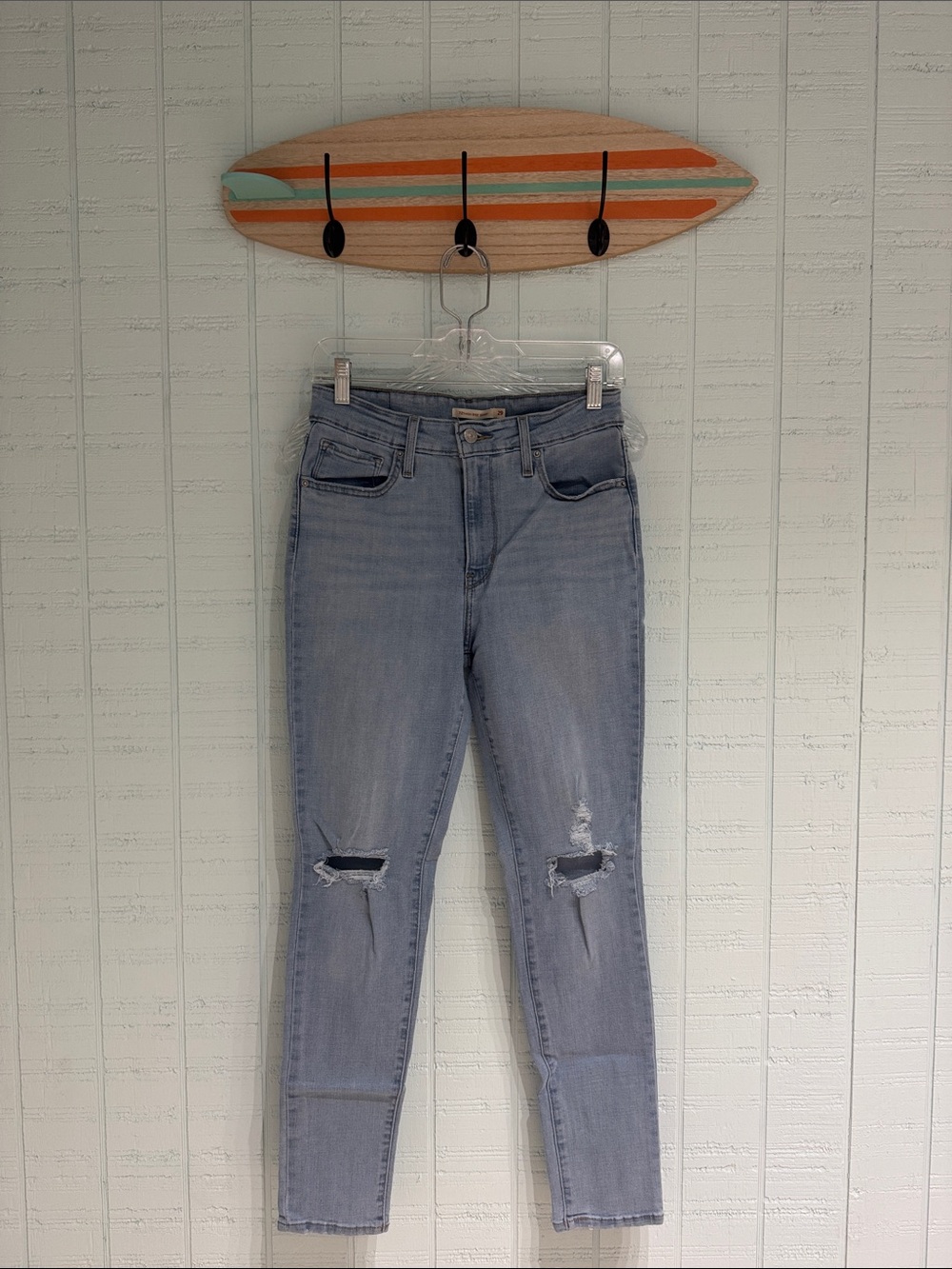 Levi’s 721 High Rise Skinny Light Wash Distressed Women’s Jeans